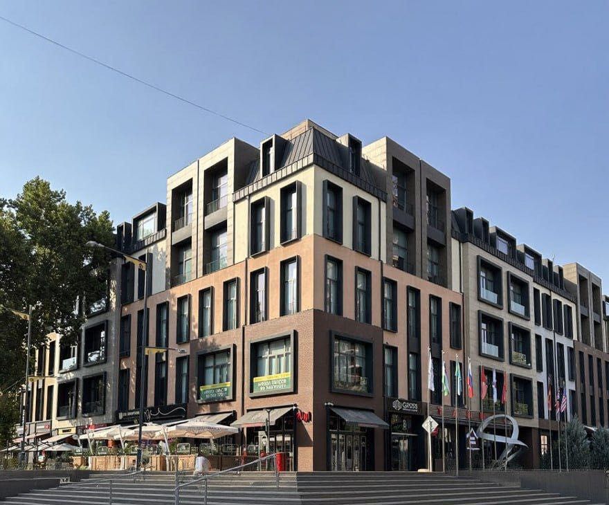Аренда офисного помещения 100.7 кв.м — Бизнес Центр Gross Plaza