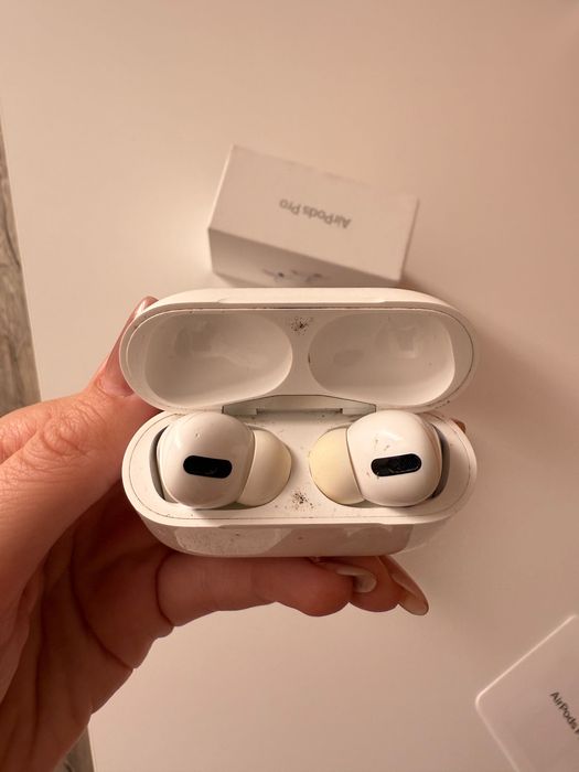 Наушники AirPods Pro (2nd generation)