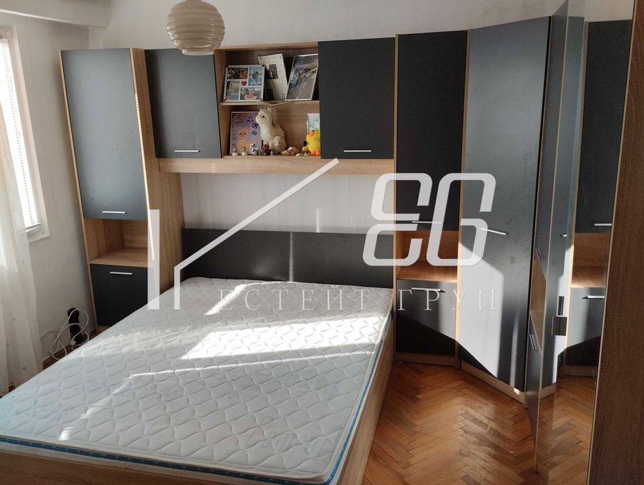 3-стаен в Варна-Базар Левски площ 75 цена 575