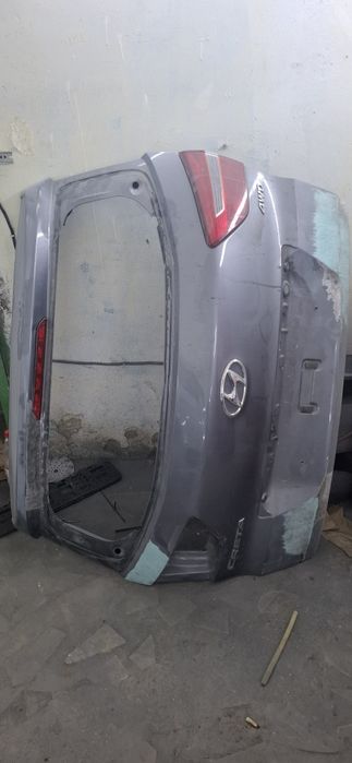 Продам заднюю крышку багажника Хундай Крета