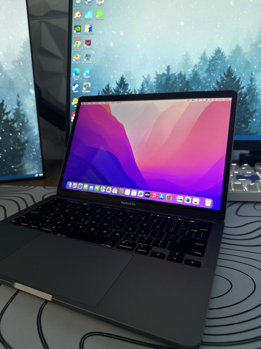 Macbook 13 pro m2