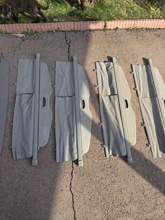 Срочно. Шторки на багажник дёшево!