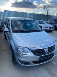 Dezmembrez Dacia Logan