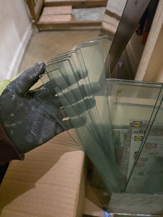 Donez vitralii sticla mobila veche