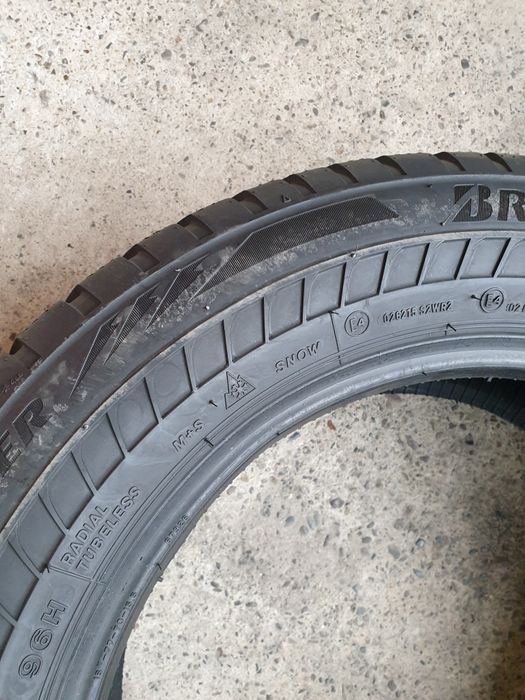 4 anvelope iarna BRIDGESTONE 205/60/16 dot 2018 pret per bucata