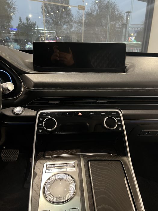 Genesis GV80 ideal holatda