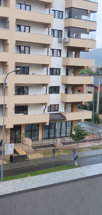 Spatiu comercial 62 mp+ terasa 70 mp-Dem Radulescu