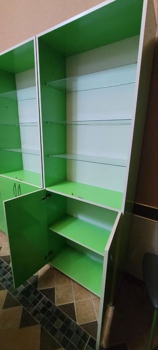 Dorixona ofis mebel