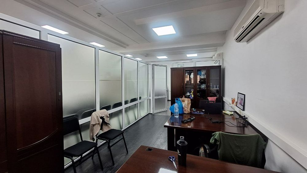 сдаю офис в БЦ с мебелью, ул. Шевченко