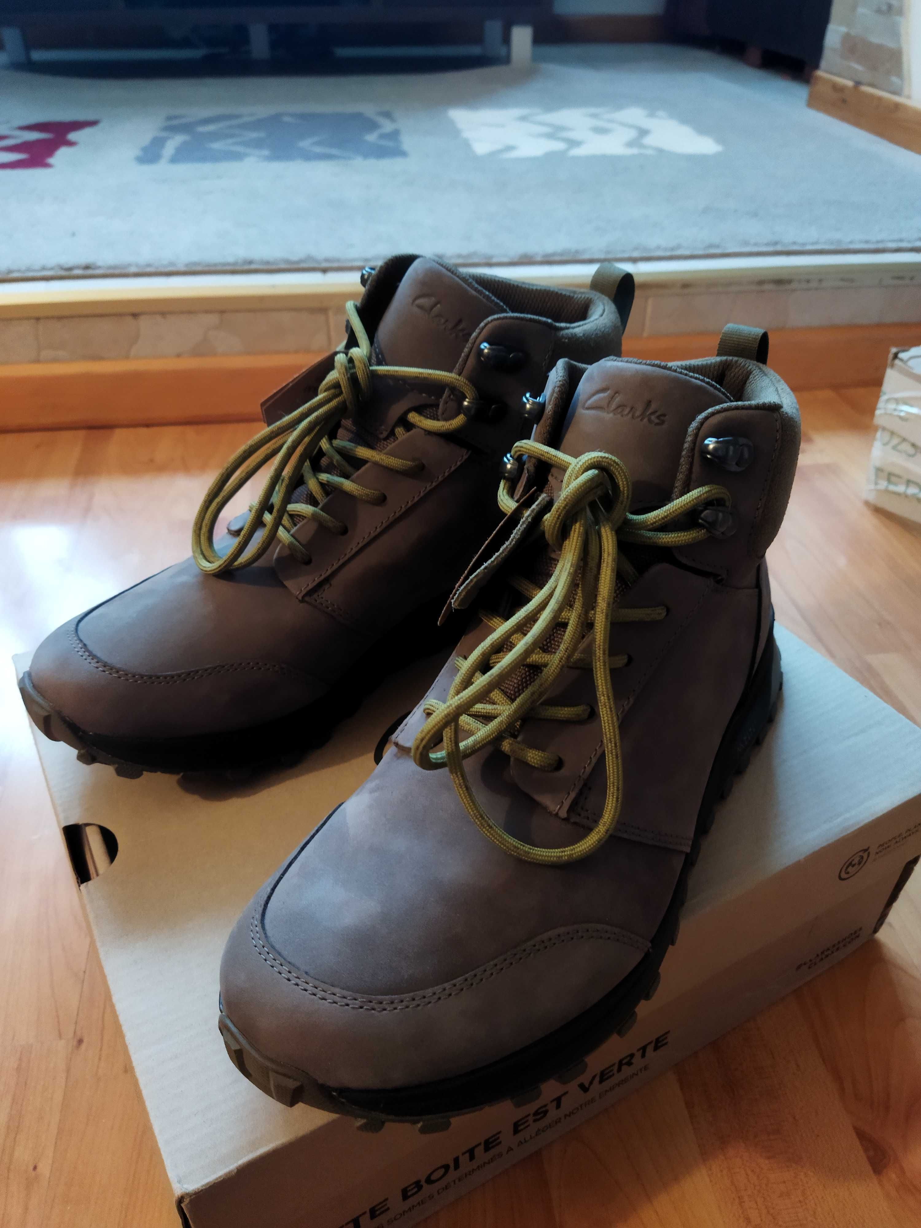 Ботинки Clarks (Великобритания),нубук,оригинал,новые,р-р 42 и 43
