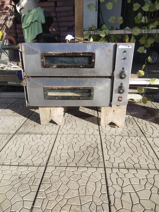 Продам пицца-печку б/у