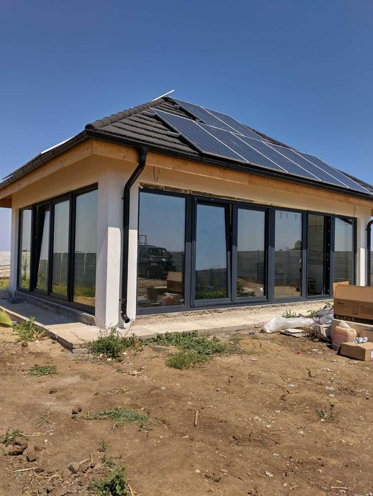 Tamplarie PVC si aluminiu