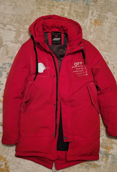 Зимняя, детская куртка для мальчиков.40 размер