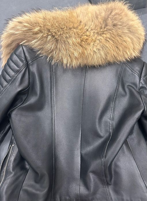 Кожено яке с яка естествен косъм от лисица