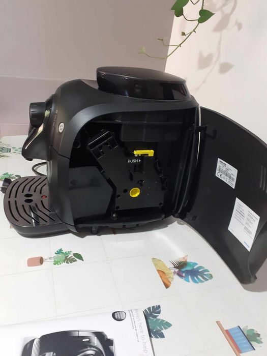 Espressor automat Philips HD8651/09, 1400W, 15 Bar, 1 l, Negru