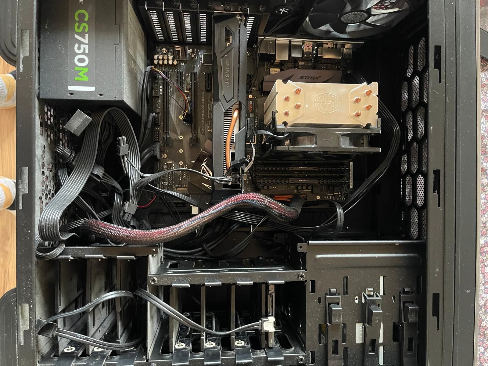 Vând PC Gaming custom