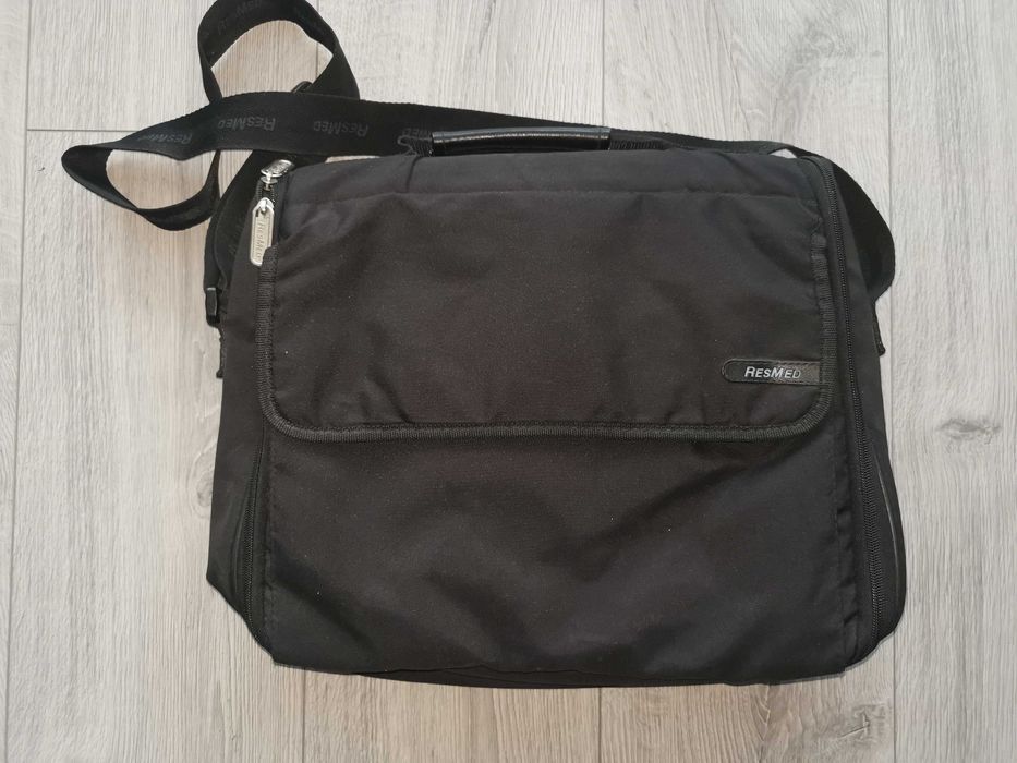 Geantă Resmed - ca nouă / impecabilă