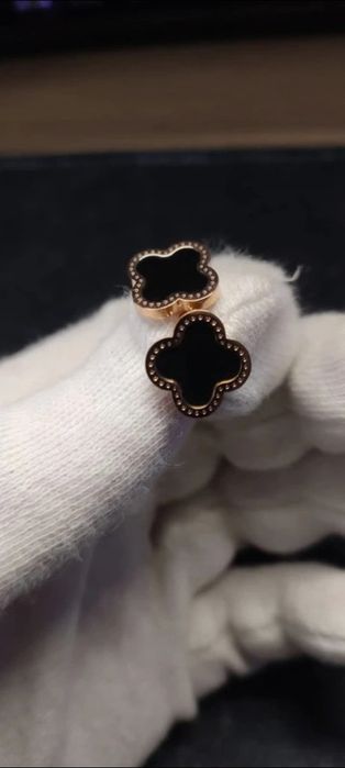 Set bijuterii aur roze