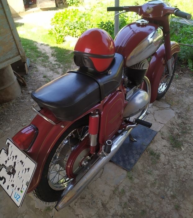 Ява 250 модель 559 контактное зажигание 6 вольт 1968 год