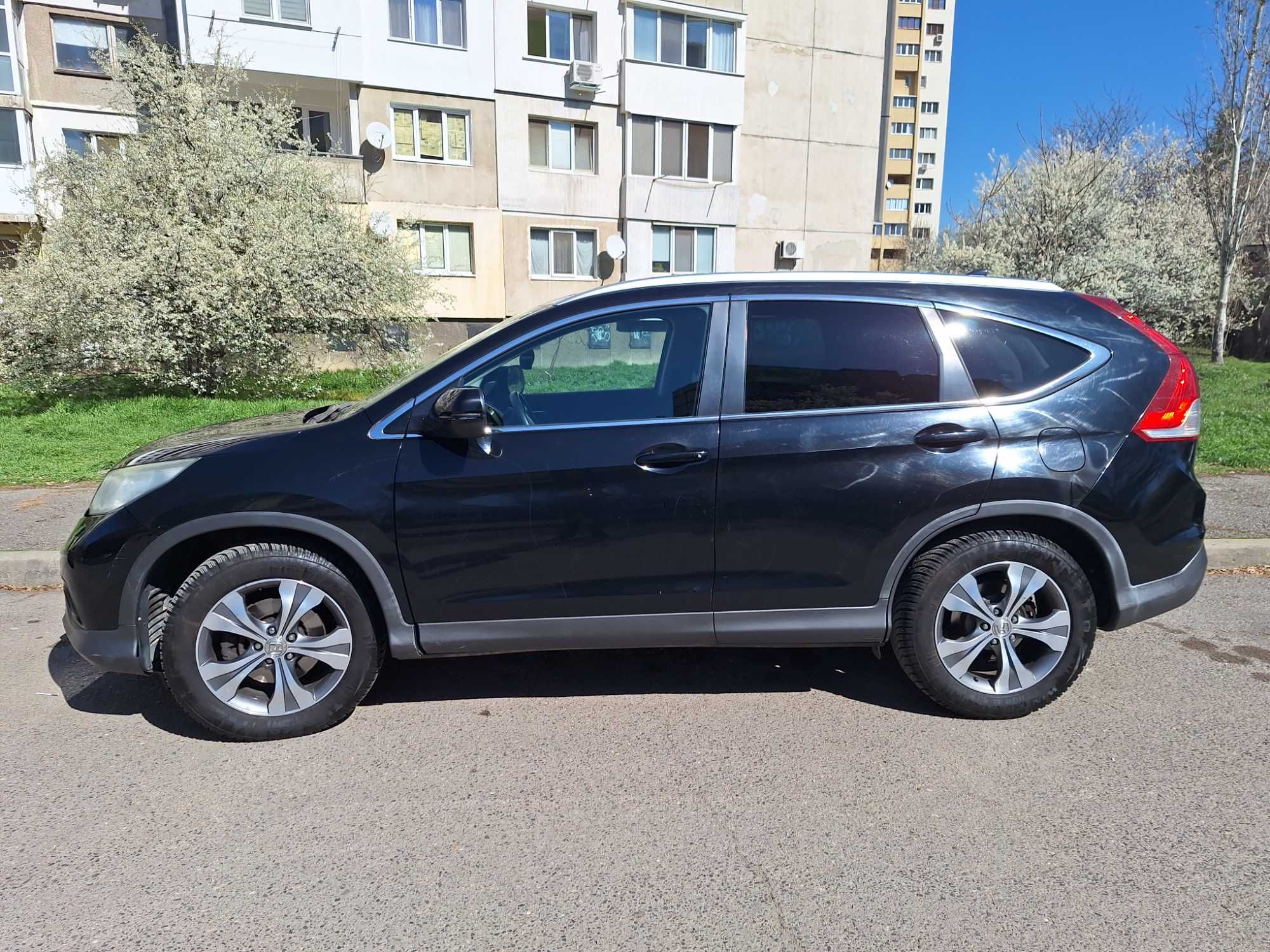 Хонда CRV в отлично състояние