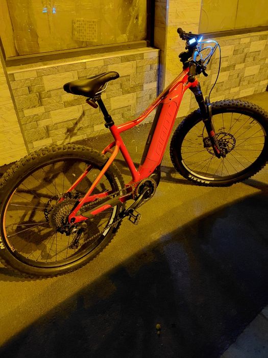 Bicicleta electrica marca GiANT