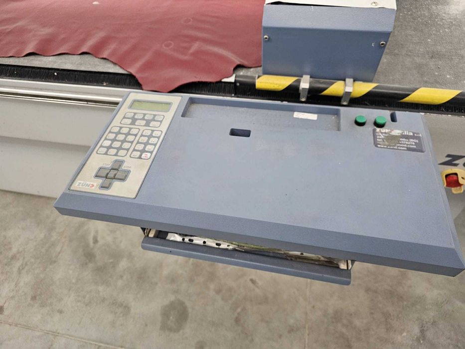 CNC ZUND pentru taiat piele LC 2400 PLUS