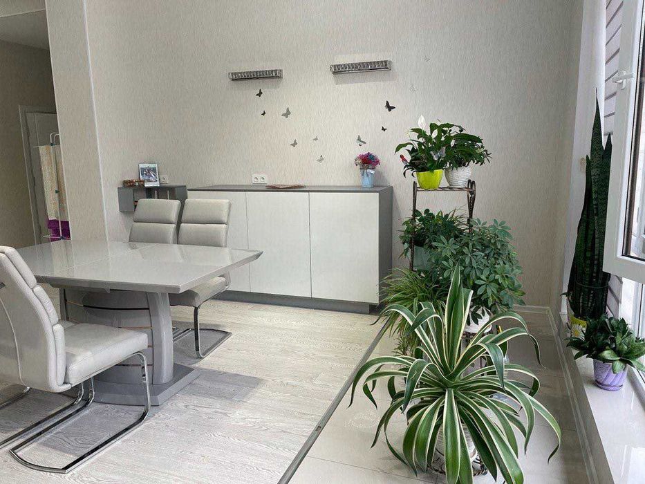 Сдаётся просторный меблированный 6-ком дом кафе «У Влада»