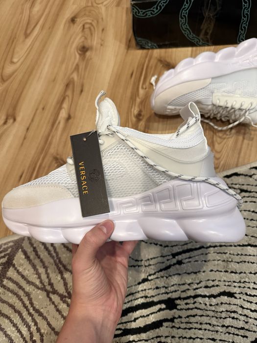 adidasi versace chain reaction