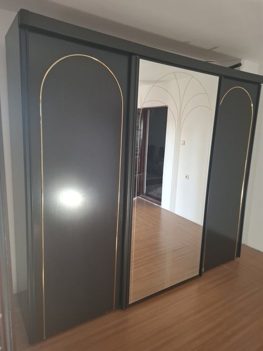 Șifonier in 3 Uși.