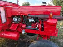 Tractor 650 cu plug,disc si remorca