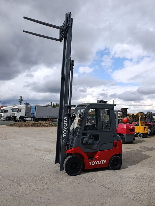 Motostivuitor Stivuitor  TOYOTA  Diesel