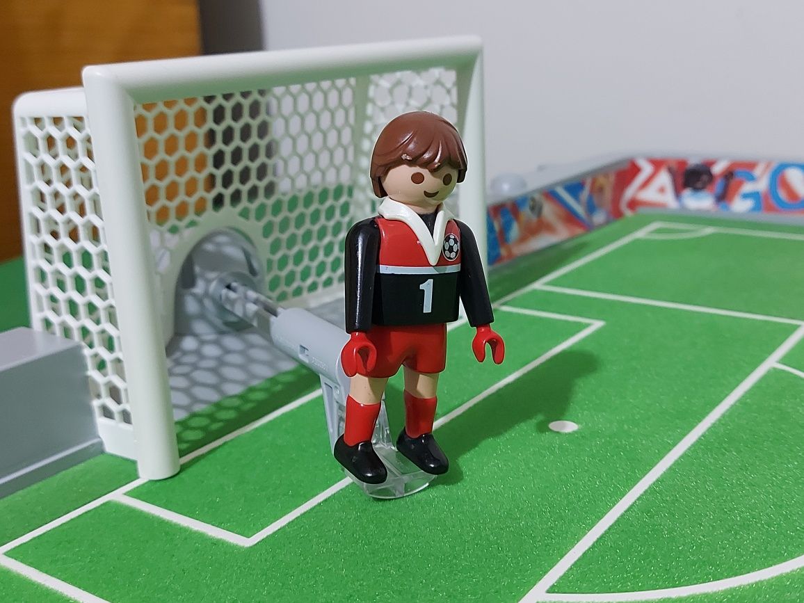 Playmobil Teren de fotbal portabil