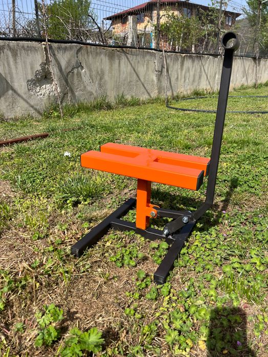 Стойка за кросов мотор и ендуро