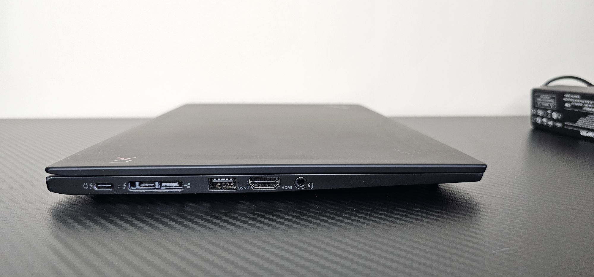 Лаптоп Lenovo Think Pad X1 Carbon 7 Touch