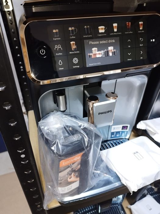 Espressor automat Philips seria 5500