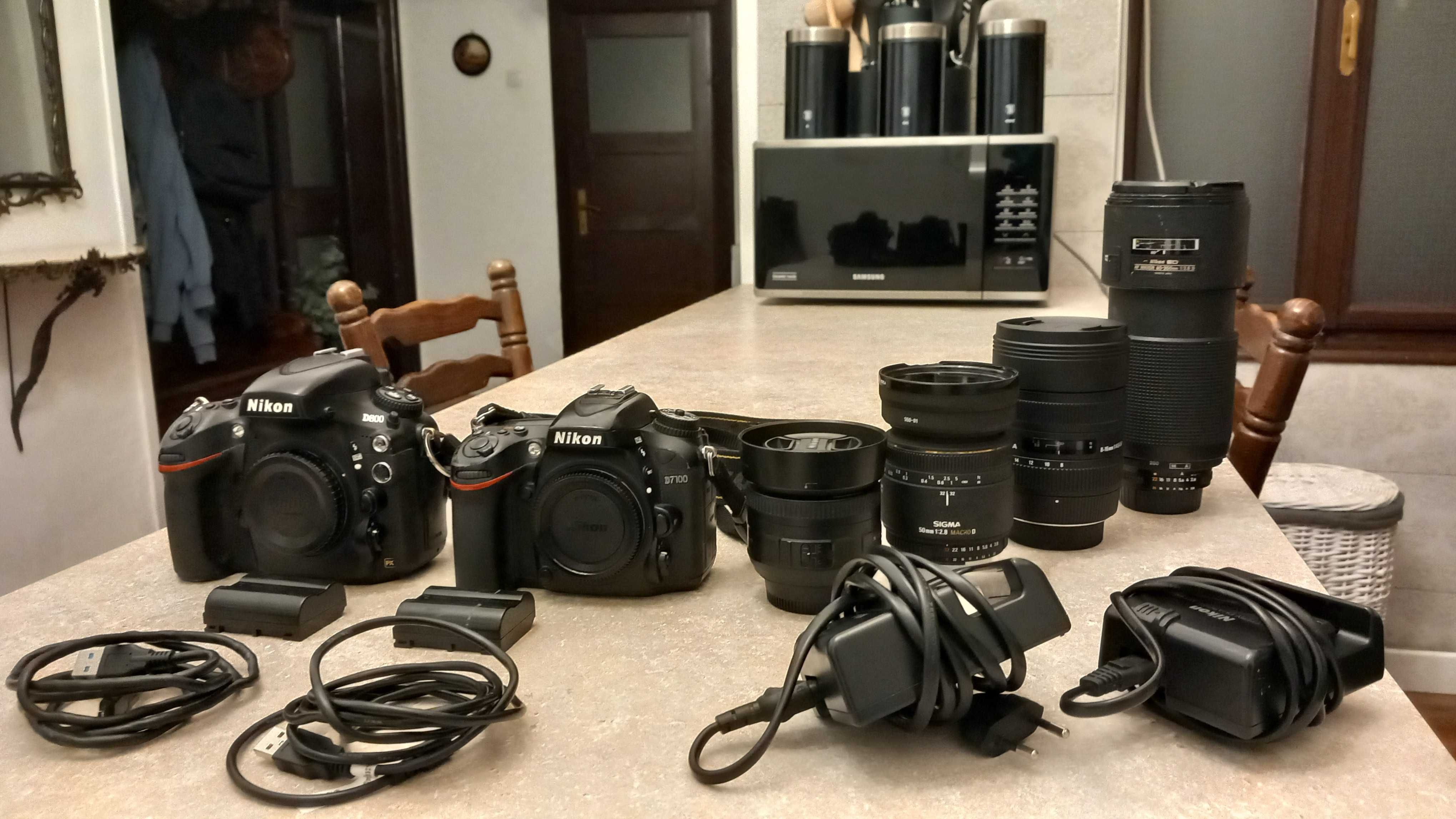 Nikon D800 full-frame, body