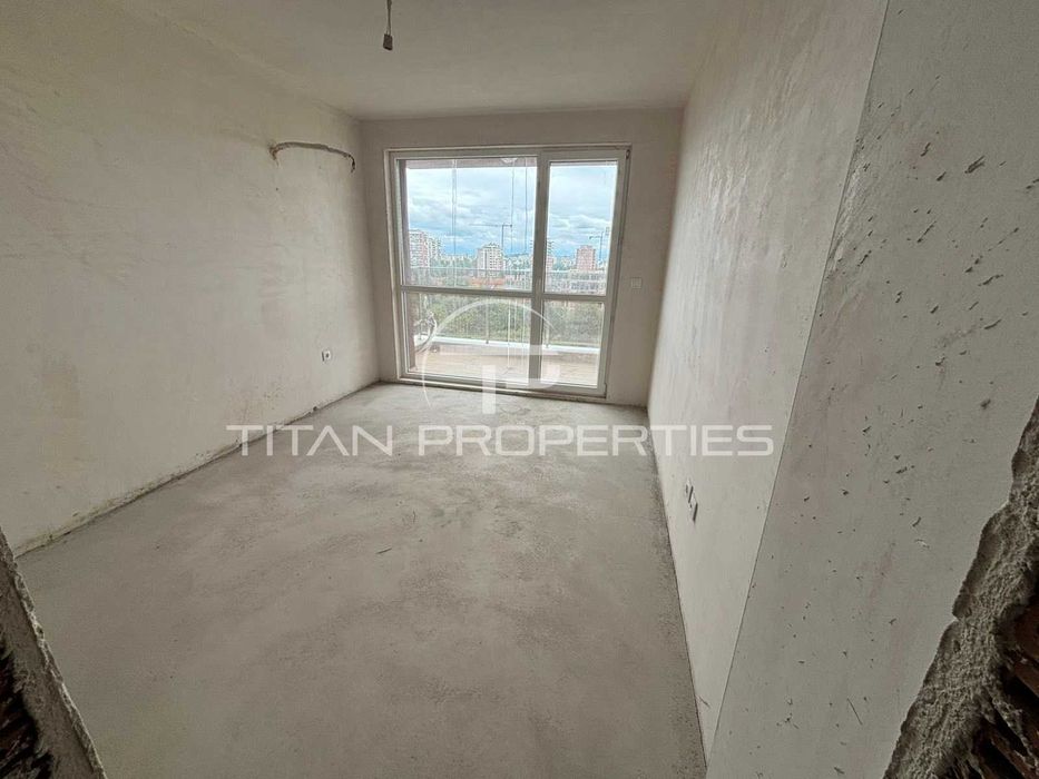 Продава се Двустаен апартамент в Пловдив, Кючук Париж - 76 кв.м за 1350 €/кв.м - Снимка #2