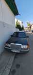 Mercedes-Benz W124