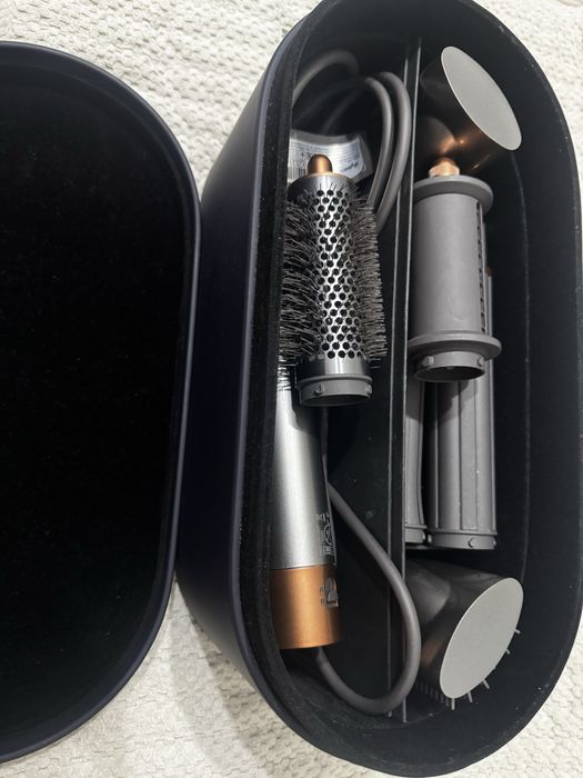 Дайсон стайлер …