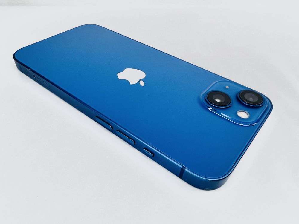 Apple iPhone 13 128GB Blue Отличен! Гаранция!