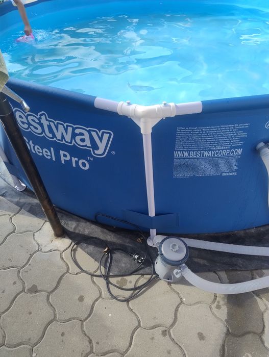 Vând piscină 3.05 m,76cm înălțime