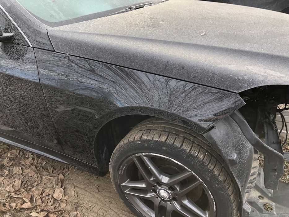 Aripa fata stanga / dreapta Mercedes e-class w212 facelift