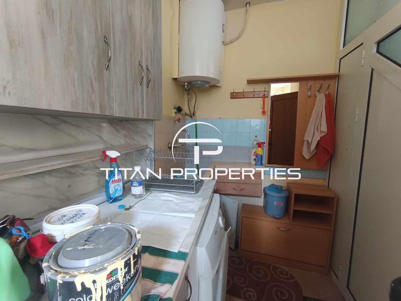 Дава се под наем Етаж от къща в Варна, Зимно кино Тракия - 50 кв.м за 325 € - Снимка #3