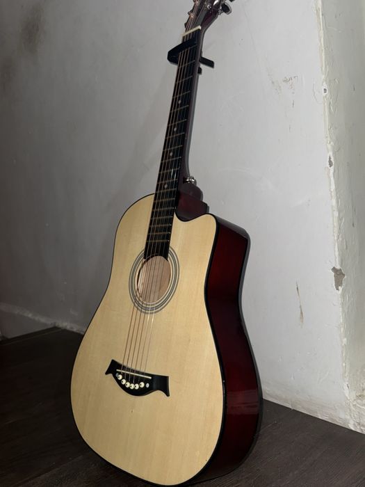 Levison гитара