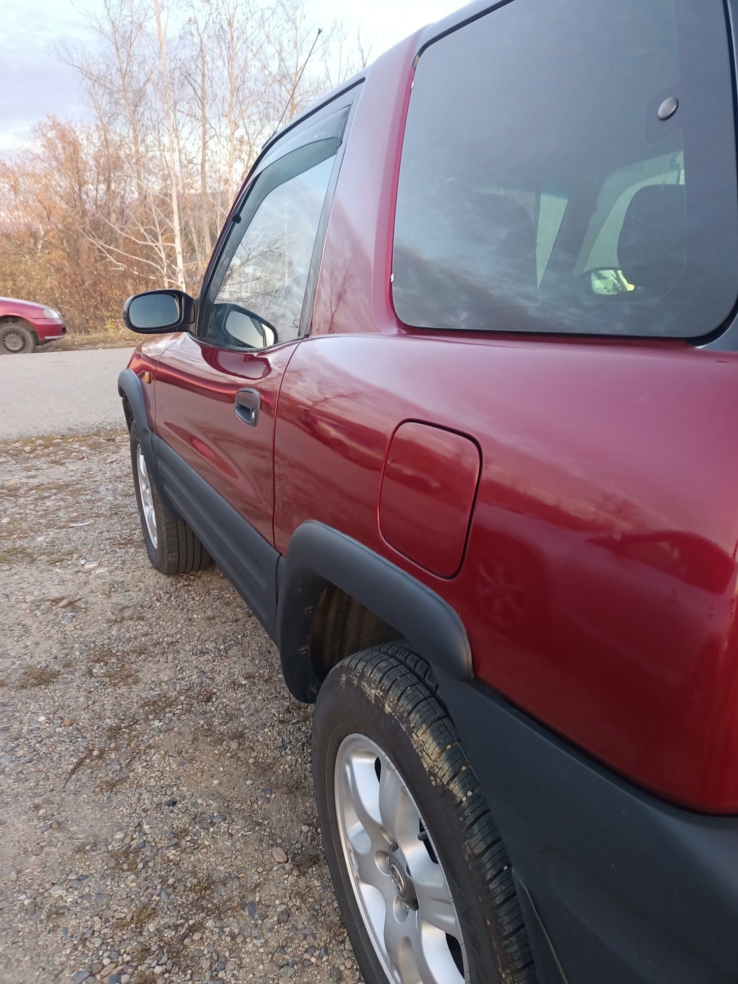 Продаётся RAV4 в хорошем состоянии.