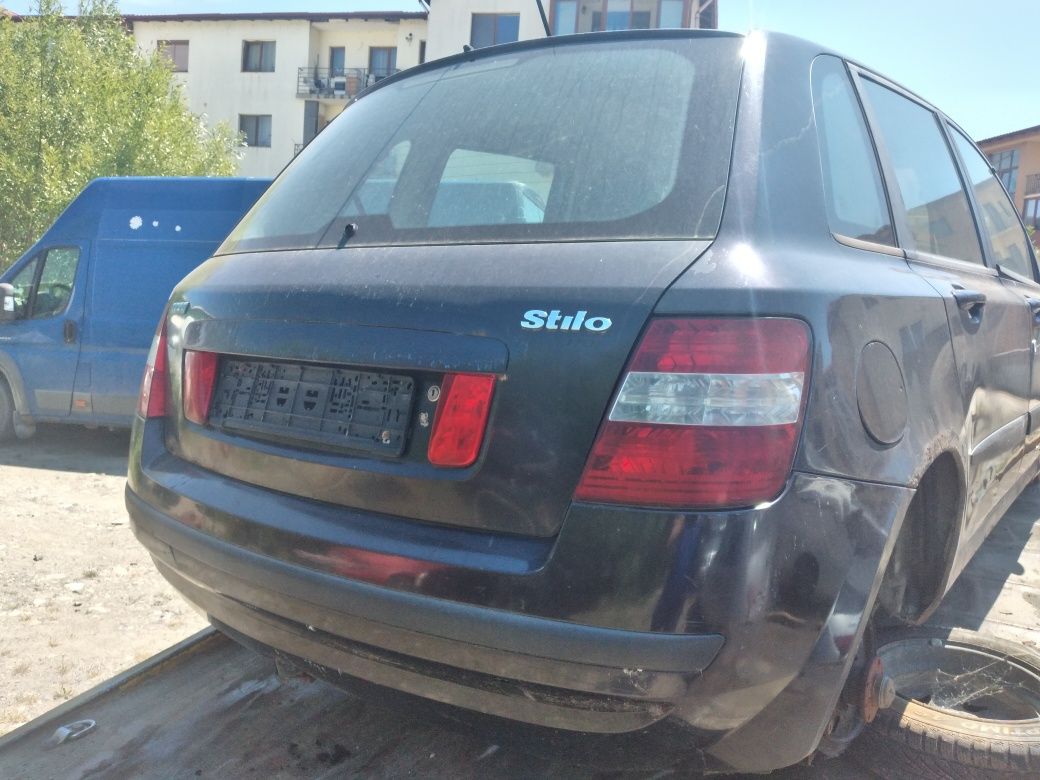 Dezmembrez fiat stilo 1.8 benzină