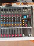 Mixer audio 8 canale