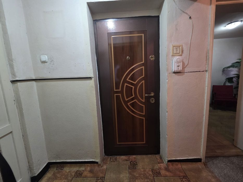 Apartament 3 camere, de vânzare