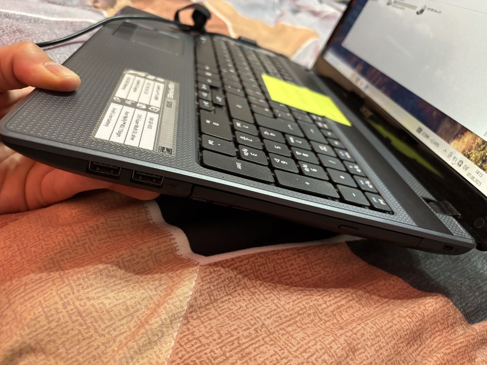 Лаптоп Acer Aspire 5733 15.6”