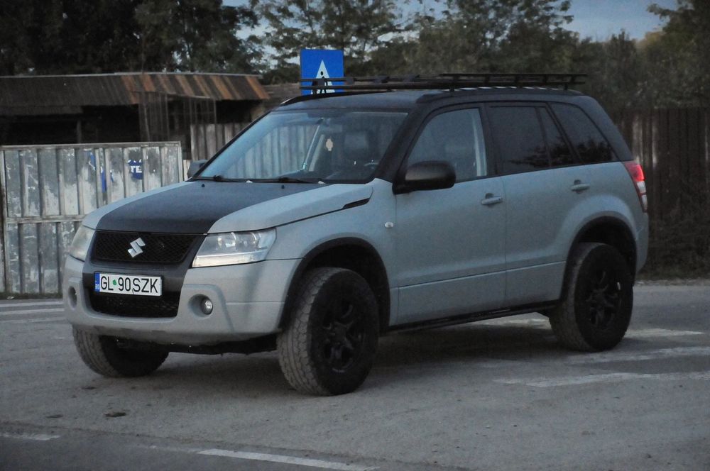 Suzuki Grand Vitara 2006 2.0DDiS 129 CP E4 4×4 clima piele, proprietar ofer fiscal